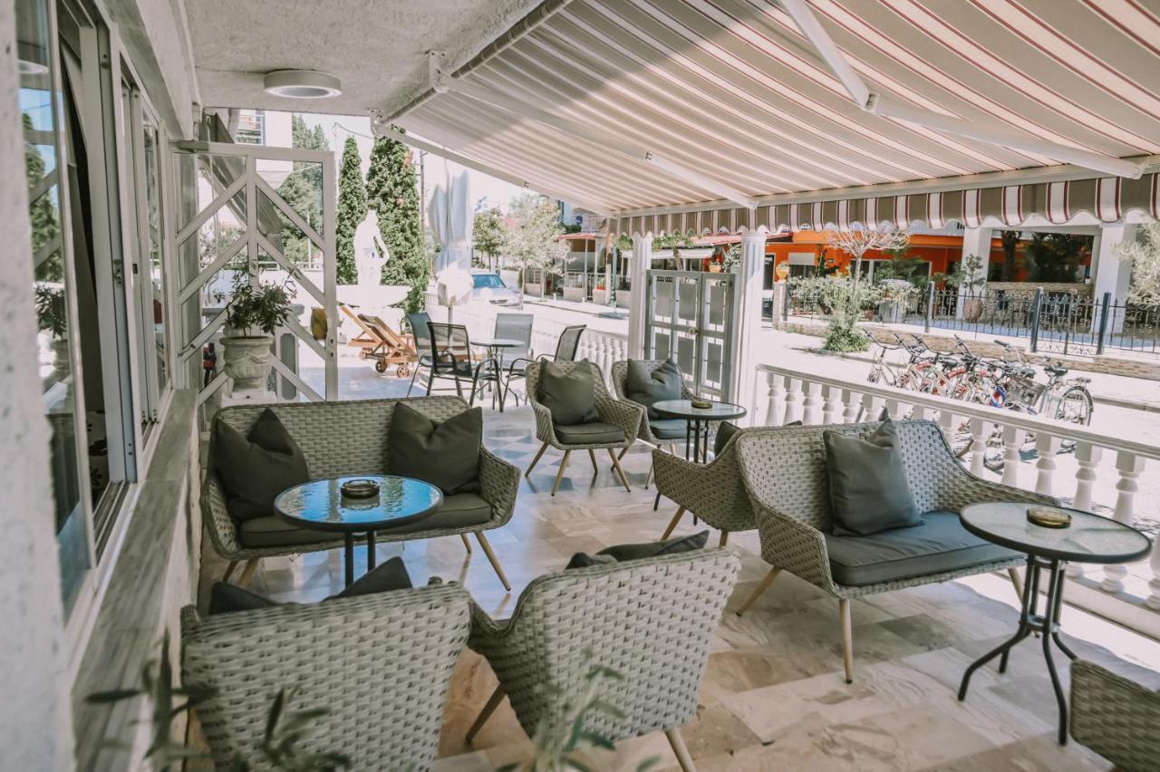Hotel Kostas Olympiakí Aktí Exterior foto